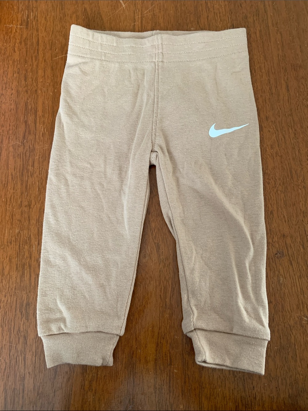 🍊5/$25 Nike Kids Tan Leggings with White Swoosh size 6m